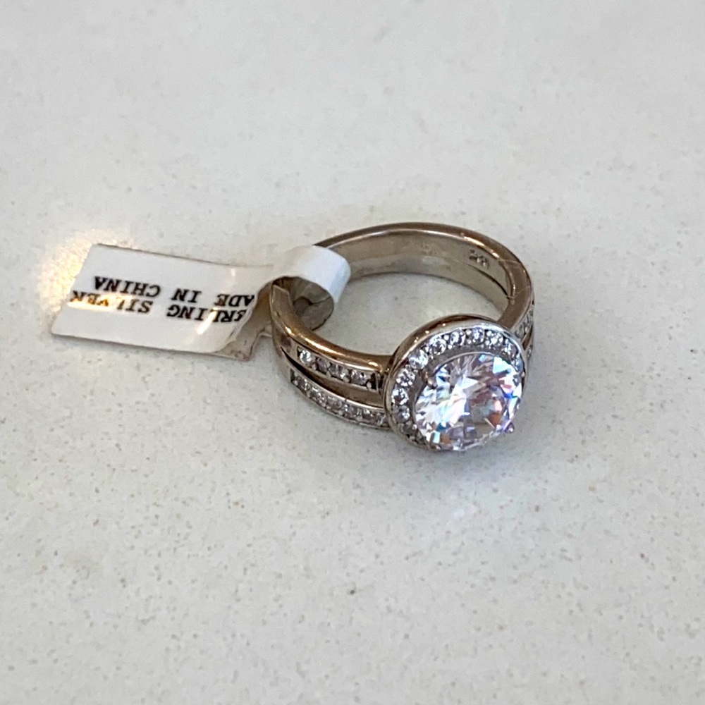 Sterling silver engagement ring and wedding band set